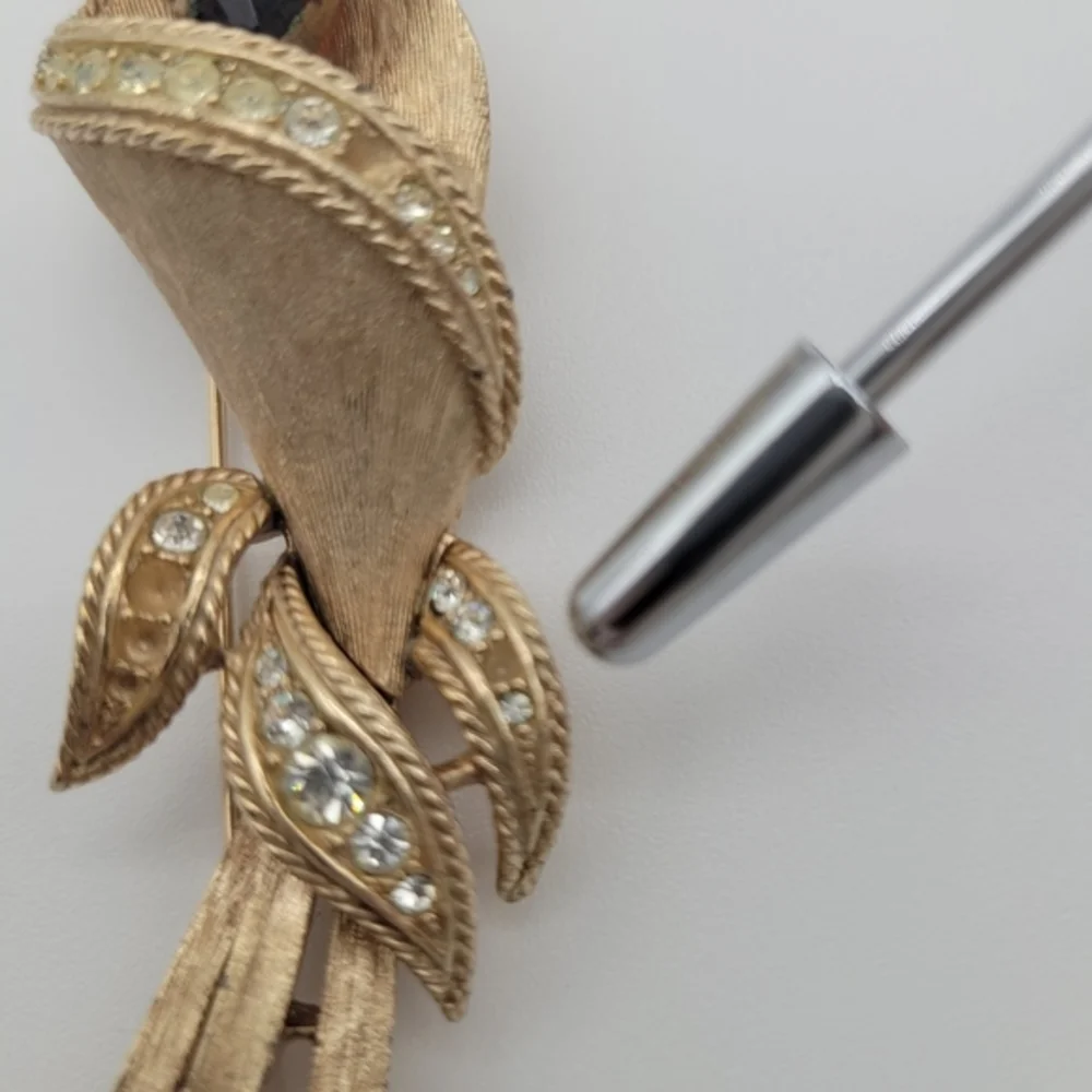 Vintage 1950'sSarah Coventry Calla Lily Topaz & Goldtone‎ Brooch